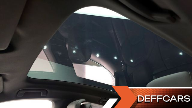 Porsche TAYCAN 4S купить на сайте DeffCars