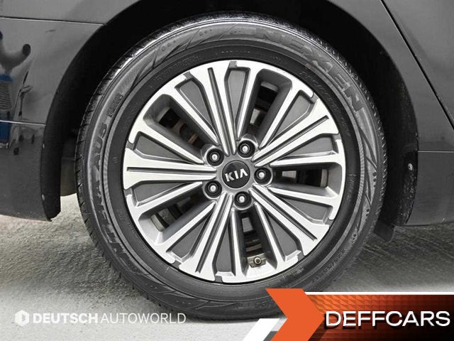 Kia K7 Signature купить на сайте DeffCars