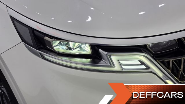 Kia CARNIVAL Gasoline 7-Seater Noblesse купить на сайте DeffCars