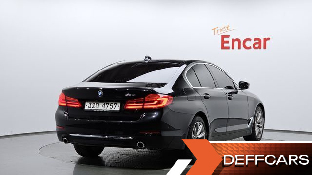 BMW 5-SERIES 520i Luxury купить на сайте DeffCars