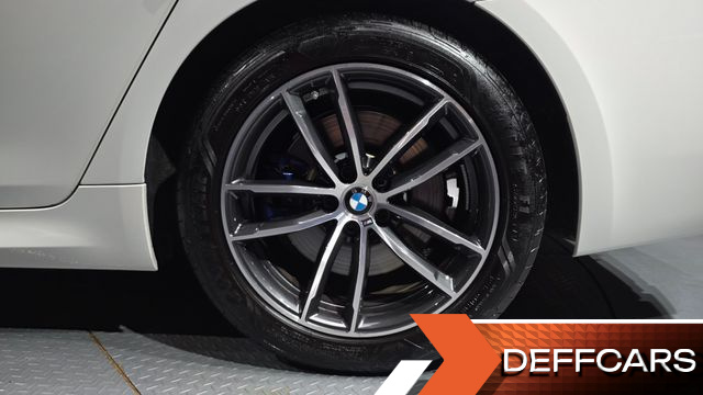 BMW 5-SERIES 520i M Sport купить на сайте DeffCars