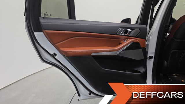 BMW X7 xDrive 40i M Sport 6STR купить на сайте DeffCars