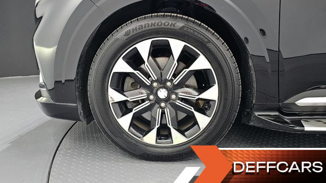 Kia CARNIVAL Gasoline 7-Seater Hi-Limousine Signature купить на сайте DeffCars