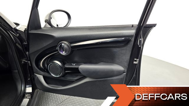 Mini COOPER 5Door Standard 3rd купить на сайте DeffCars