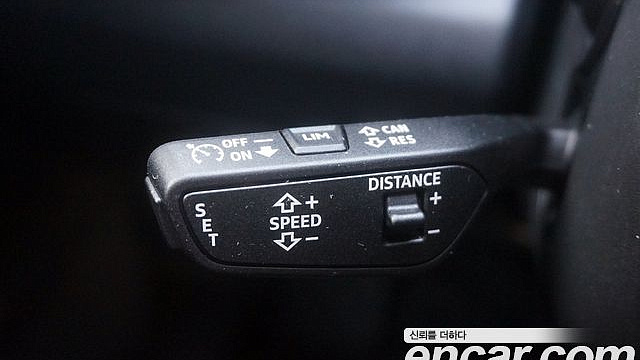 Audi Q5 40 TFSI Quiattro Advanced купить на сайте DeffCars