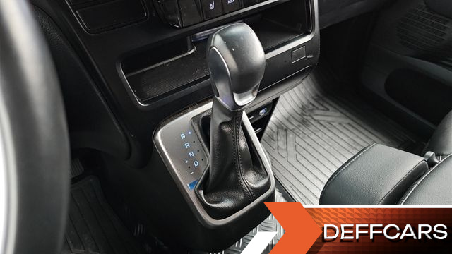Hyundai STARIA HEV 1.6 Cargo 3-Seater Modern купить на сайте DeffCars