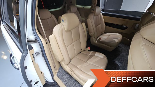 Kia CARNIVAL 9-Seater Noblesse купить на сайте DeffCars