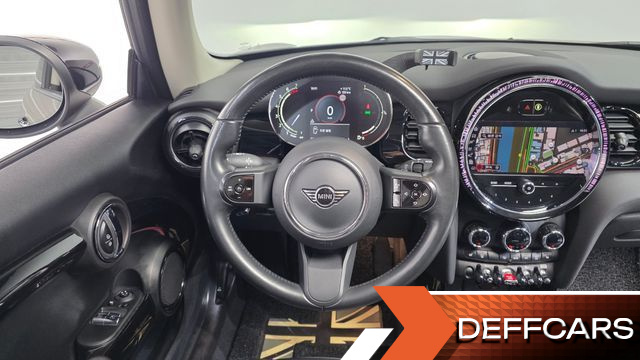 Mini COOPER Classic Plus 3rd купить на сайте DeffCars
