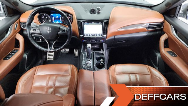 Maserati LEVANTE 3.0 AWD GranSport купить на сайте DeffCars