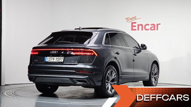 Audi Q8 50 TDI Quattro Premium купить на сайте DeffCars