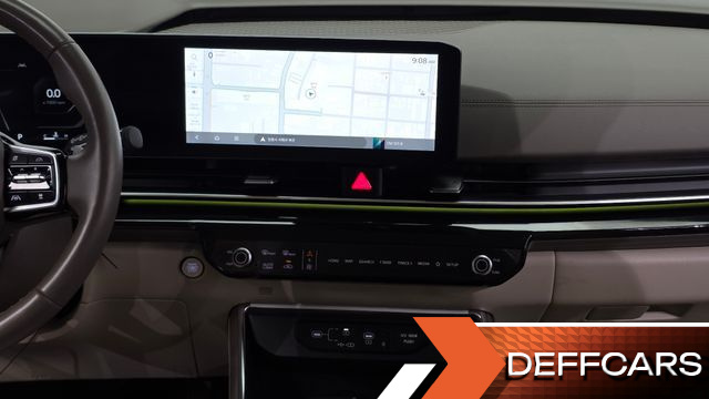 Kia CARNIVAL Gasoline 9-Seater Signature купить на сайте DeffCars