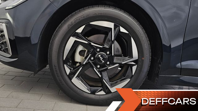 Kia K5 2.0 Prestige купить на сайте DeffCars