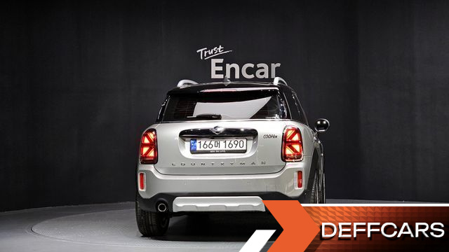 Mini COUNTRYMAN Classic Plus Launch Pack 2nd Gen купить на сайте DeffCars