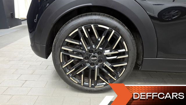Mini COOPER Favoured купить на сайте DeffCars