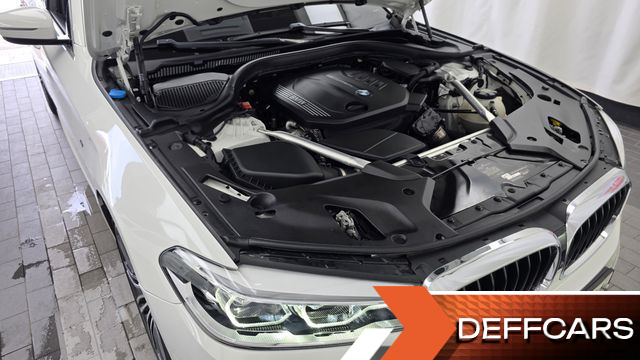 BMW 5-SERIES 520d M Sport Package Plus купить на сайте DeffCars