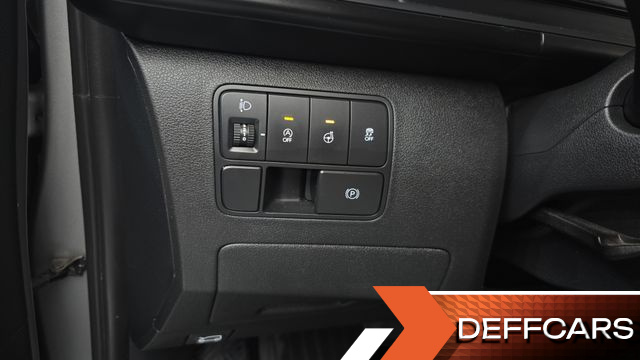 Hyundai STARIA Cargo 3-Seater Modern купить на сайте DeffCars