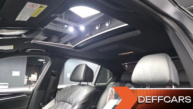 BMW 5-SERIES 520d M Sport Package Plus купить на сайте DeffCars