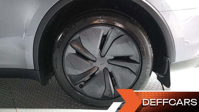 Tesla MODEL Y Long Range AWD купить на сайте DeffCars