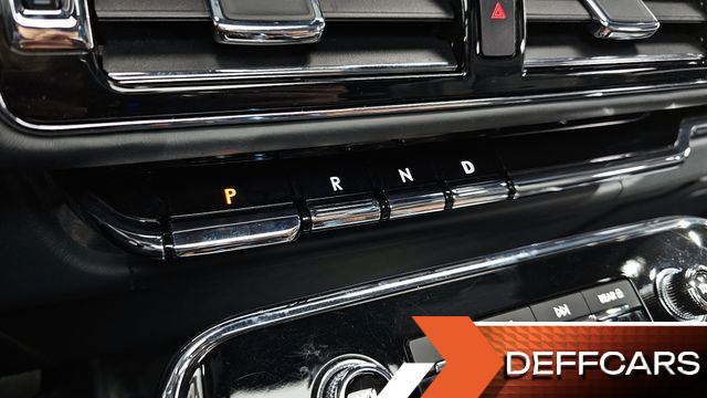 Lincoln NAVIGATOR 3.5L Black Label купить на сайте DeffCars