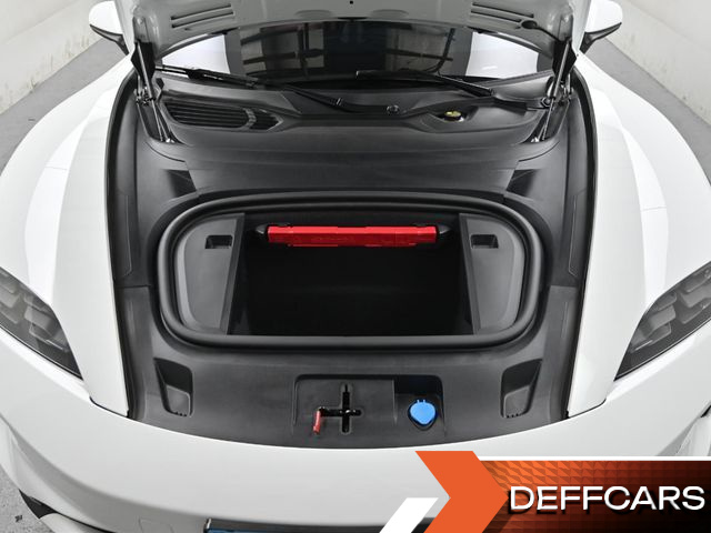 Porsche TAYCAN 4 Cross Turismo купить на сайте DeffCars