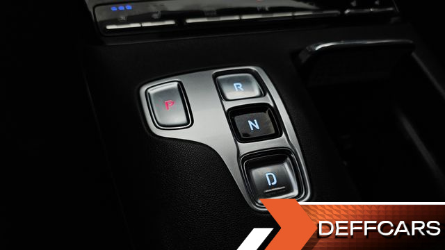 Hyundai GRANDEUR 2.5 Premium Choice купить на сайте DeffCars