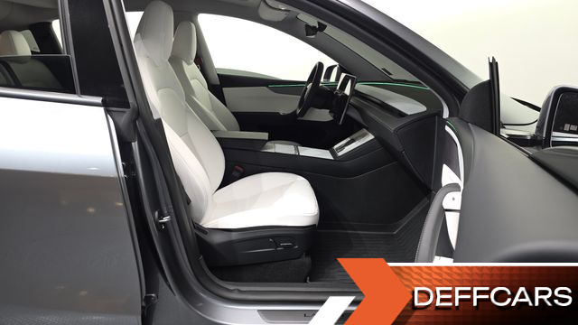 Tesla MODEL Y Long Range Launch Edition AWD купить на сайте DeffCars