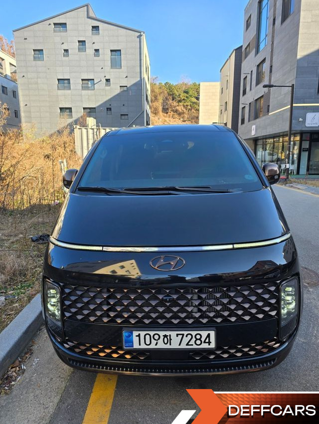 Hyundai STARIA 4WD Lounge 9-Seater Inspiration купить на сайте DeffCars