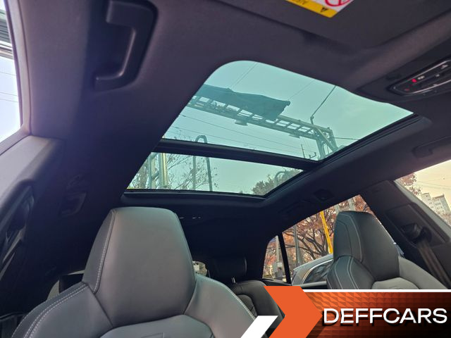 Audi Q8 55 TFSI Quattro Premium купить на сайте DeffCars