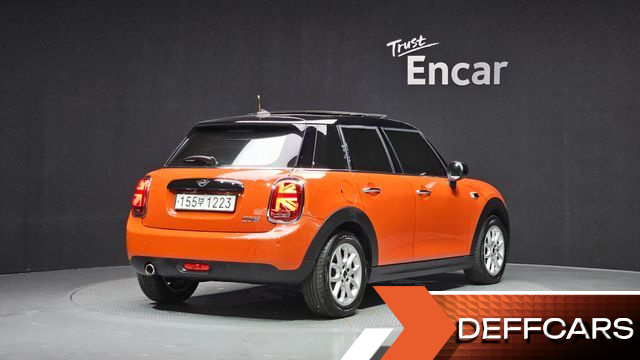 Mini COOPER 5Door HIGH 3rd купить на сайте DeffCars