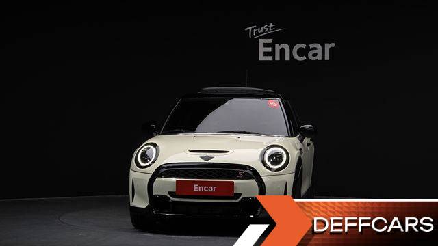 Mini COOPER 5Door Classic Third Generation купить на сайте DeffCars