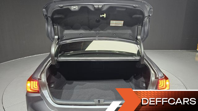 Lexus ES Executive купить на сайте DeffCars
