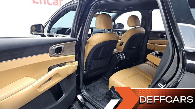 Kia SORENTO Gasoline 2.5T 2WD Prestige купить на сайте DeffCars