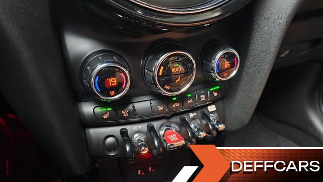 Mini COOPER CONVERTIBLE Standard 3rd купить на сайте DeffCars