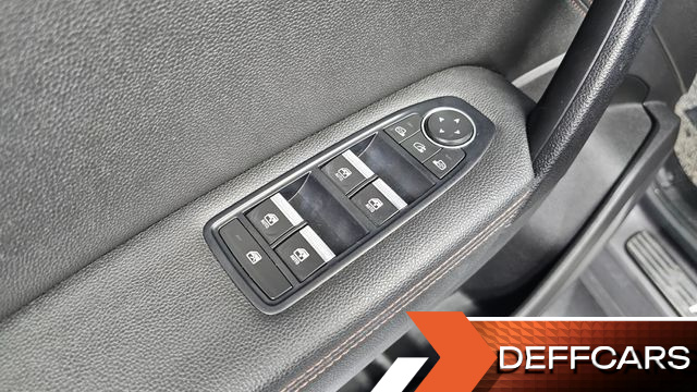 Renault-KoreaSamsung CAPTUR 1.3 TCe Edition Paris купить на сайте DeffCars