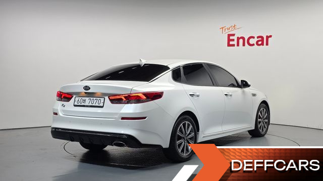 Kia K5 2.0 Prestige купить на сайте DeffCars