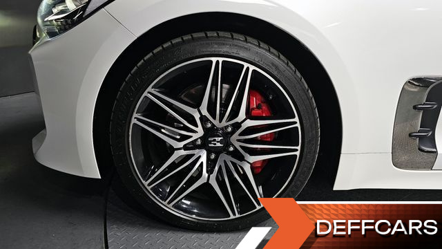 Kia STINGER 3.3 Turbo AWD GT купить на сайте DeffCars