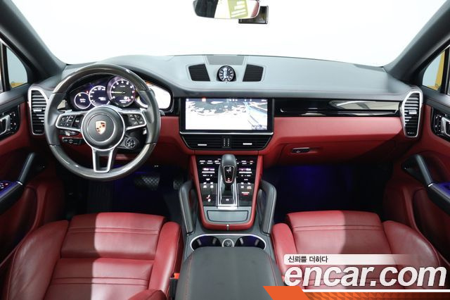 Porsche CAYENNE 3.0 E-Hybrid Coupe купить на сайте DeffCars
