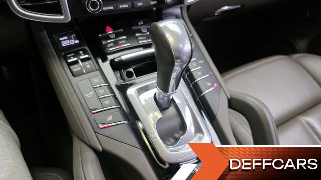 Porsche CAYENNE 3.0 Diesel Platium Edition 958 купить на сайте DeffCars