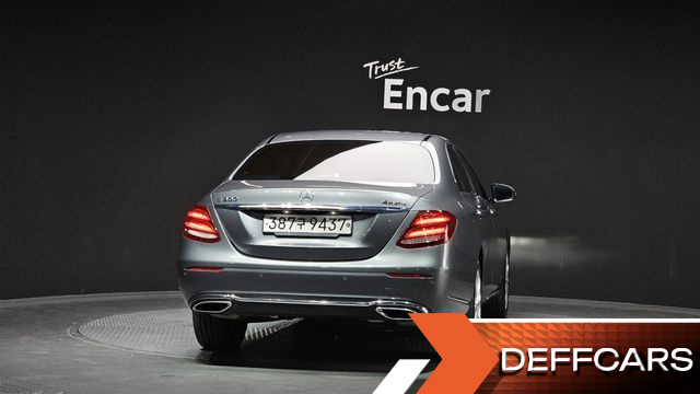 Mercedes E-CLASS E300 4MATIC Exclusive купить на сайте DeffCars