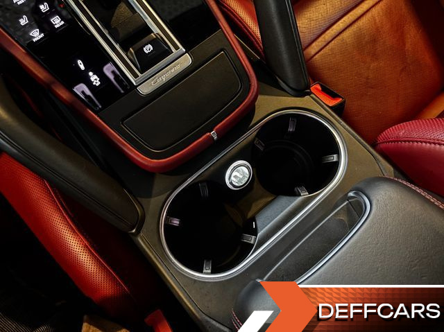 Porsche CAYENNE 3.0 купить на сайте DeffCars