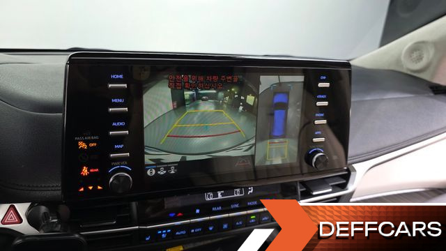 Toyota SIENNA 2.5 Hybrid AWD купить на сайте DeffCars