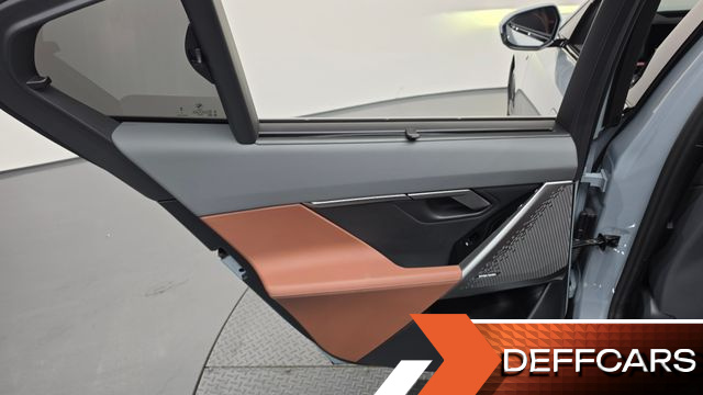 BMW 5-SERIES 530i xDrive M Sport купить на сайте DeffCars