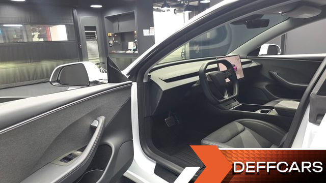 Tesla MODEL 3 RWD купить на сайте DeffCars