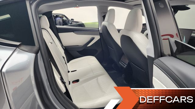 Tesla MODEL Y Long Range Launch Edition AWD купить на сайте DeffCars
