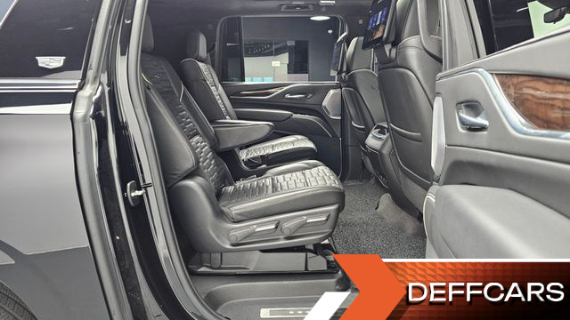Cadillac ESCALADE 6.2 ESV ESV Premium Luxury Platinum купить на сайте DeffCars