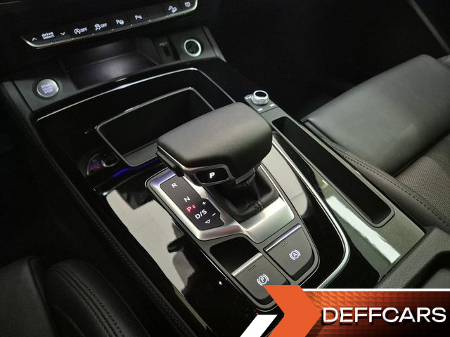 Audi Q5 45 TFSI Quattro Premium купить на сайте DeffCars
