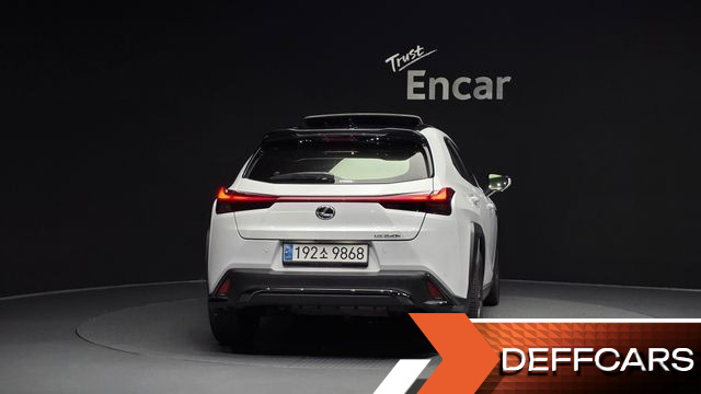 Lexus UX 2.0 F-Sport 2WD купить на сайте DeffCars