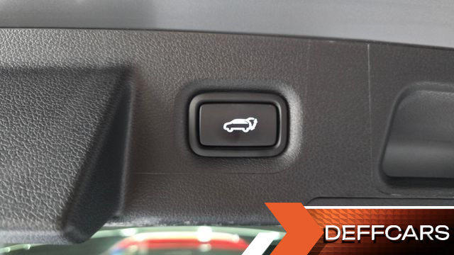 Hyundai SANTAFE Diesel 2.2 2WD Prestige купить на сайте DeffCars