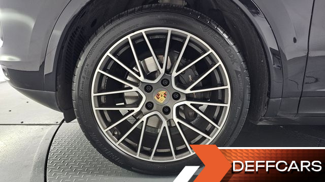 Porsche CAYENNE 3.0 купить на сайте DeffCars