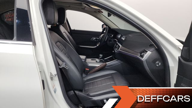 BMW 3-SERIES 320i Luxury купить на сайте DeffCars